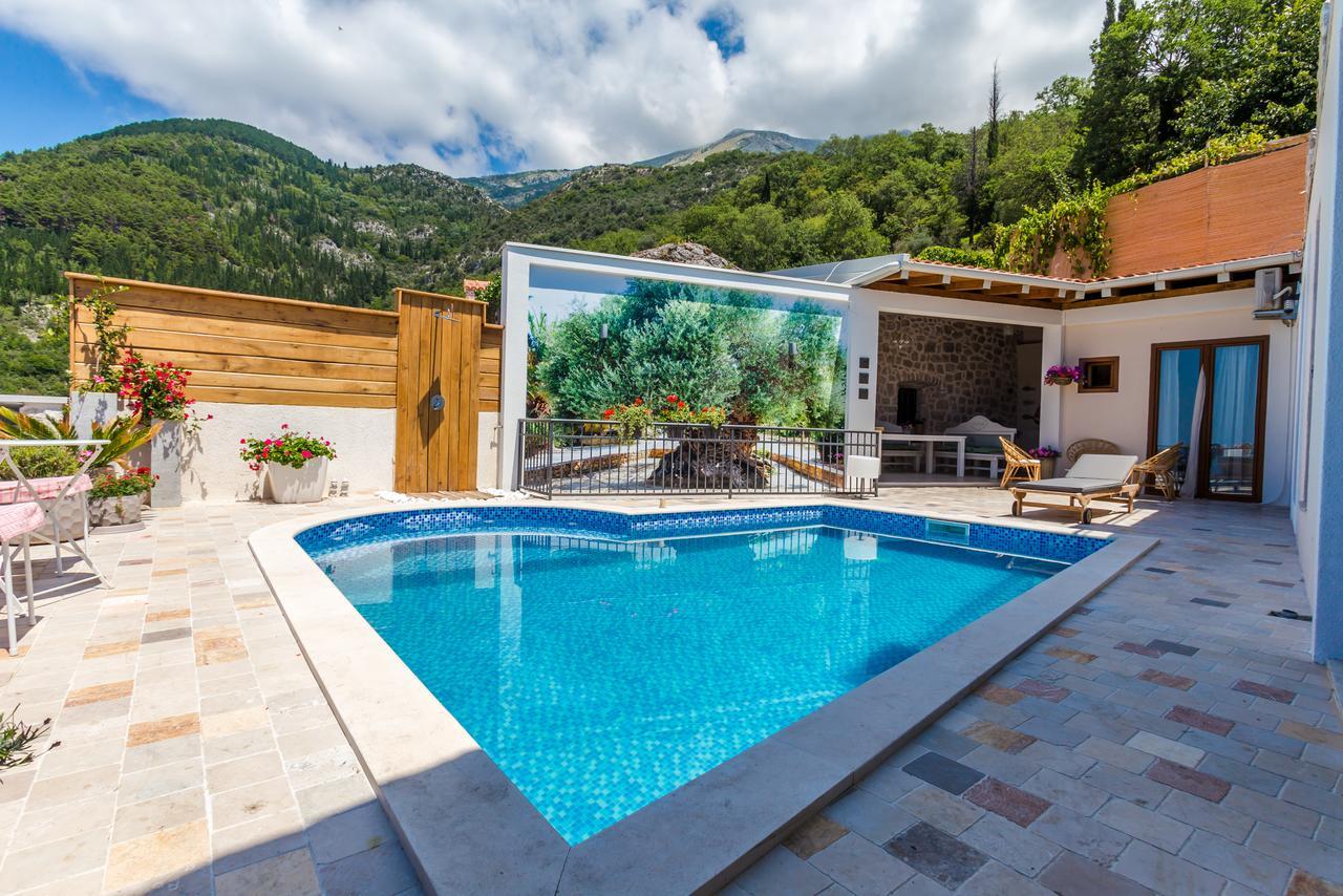 Villa Nikoleta コトル エクステリア 写真